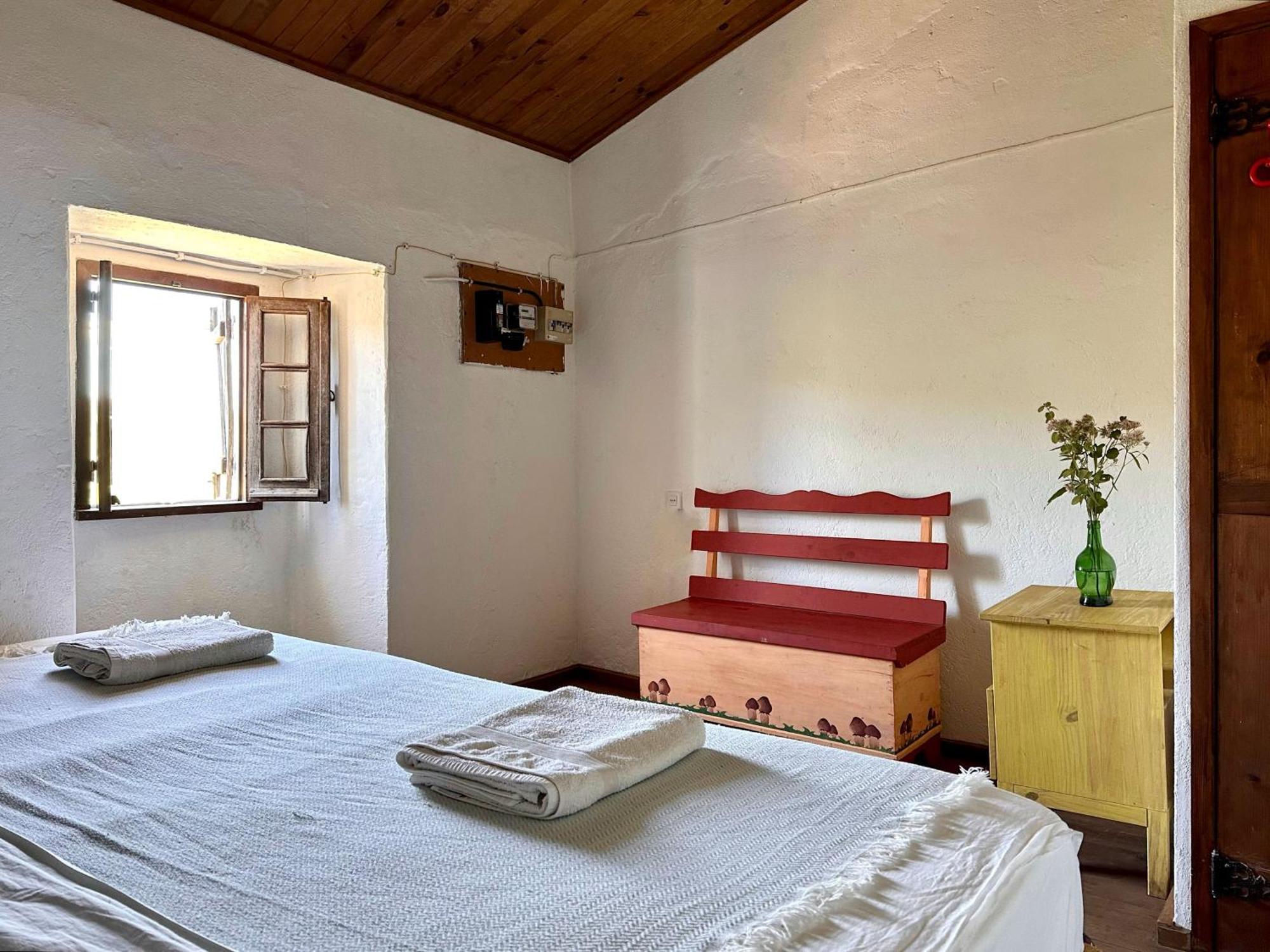 Hotel Glamping Do Ze Cernache do Bonjardim Esterno foto