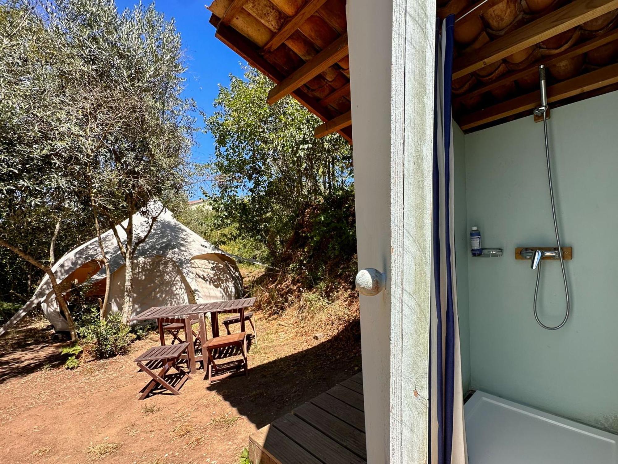 Hotel Glamping Do Ze Cernache do Bonjardim Esterno foto